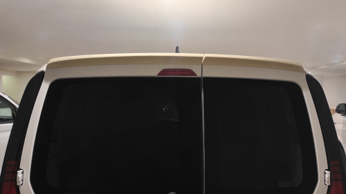 Caddy mk5 Cargo Achterspoiler in de grondverf